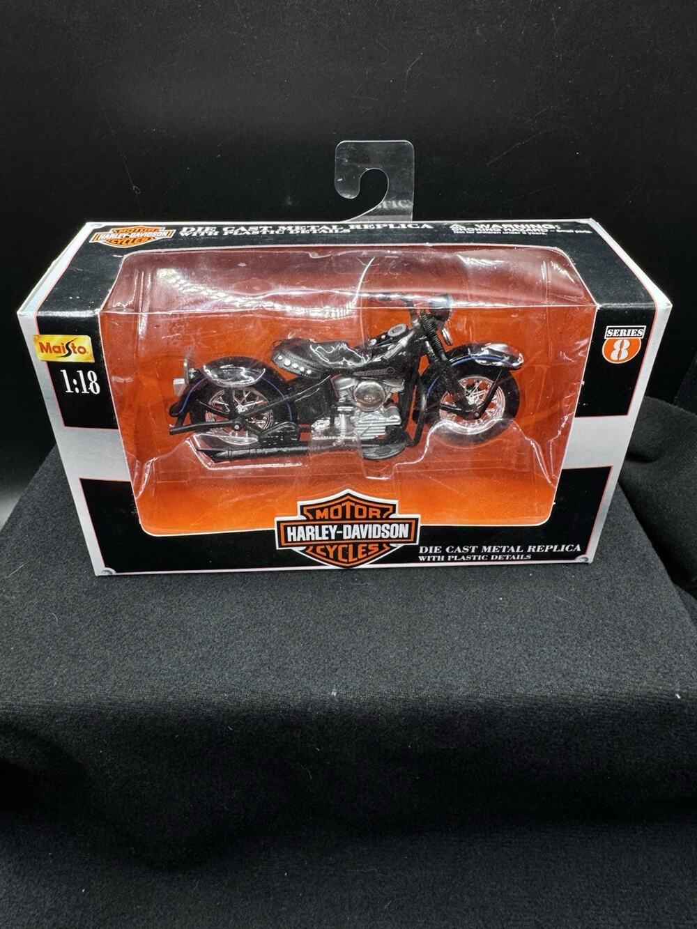 Maisto Harley-Davidson 1948 FL Panhead 1:18 Series 8 Black 2000 #31760